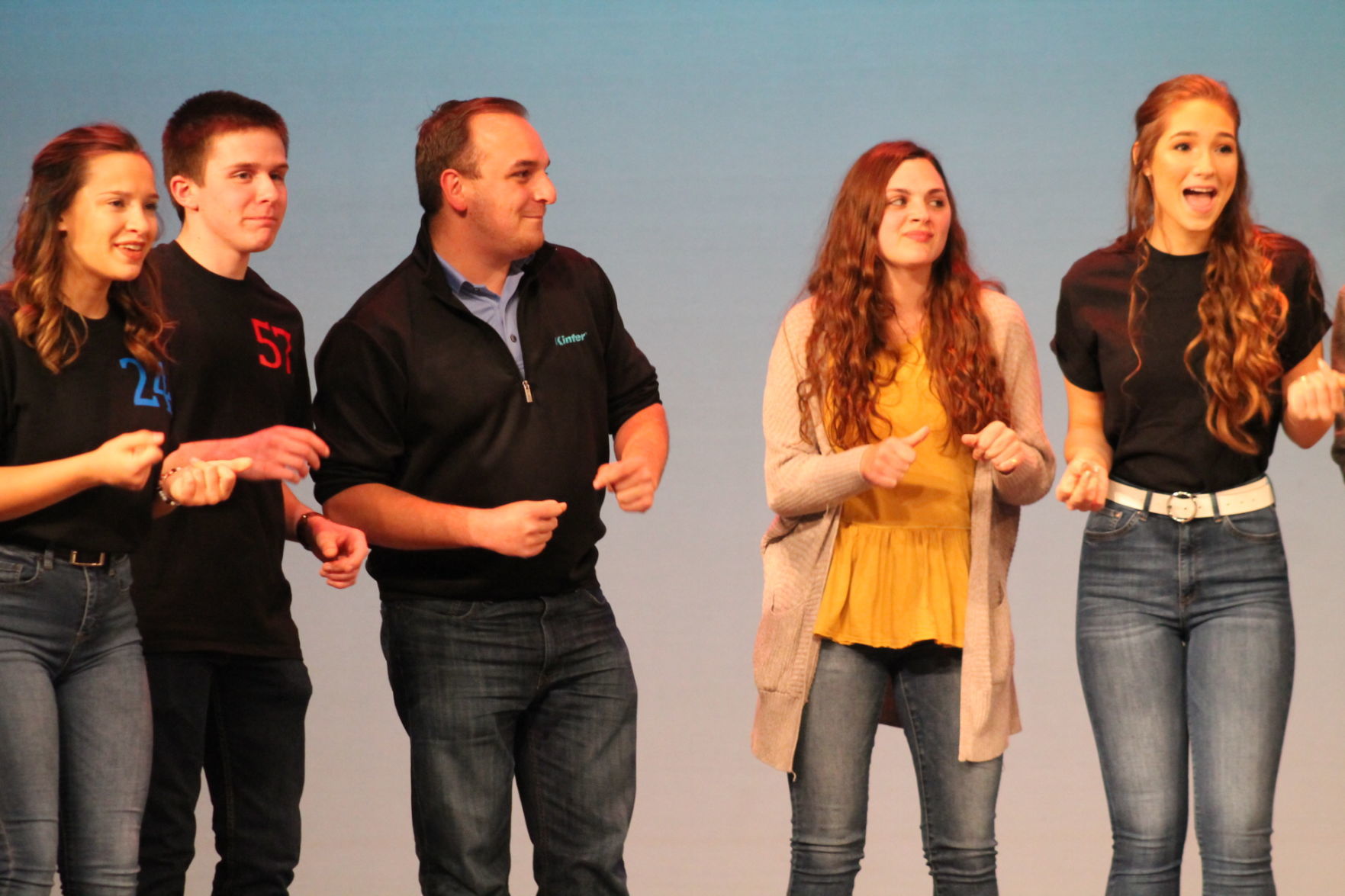 BDHS A Capella 095.JPG